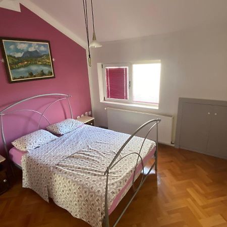 Apartamento Gala Posh Soko Banja Exterior foto