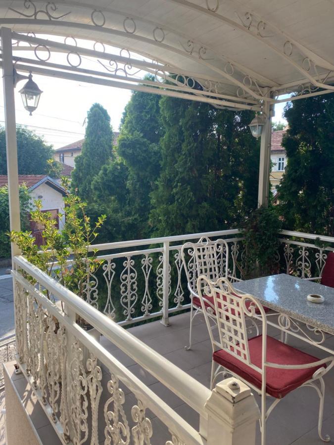 Apartamento Gala Posh Soko Banja Exterior foto